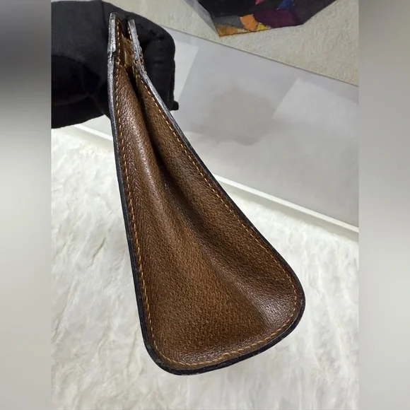 GUCCI- Brown Sherryline Monogram Coated Canvas Clutch - Picture 3 of 7